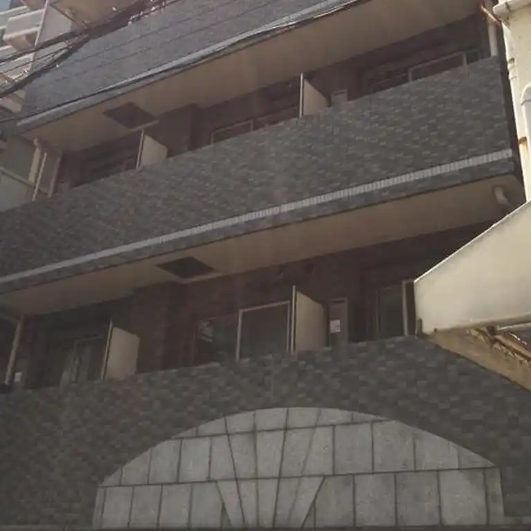 ティアラ大崎